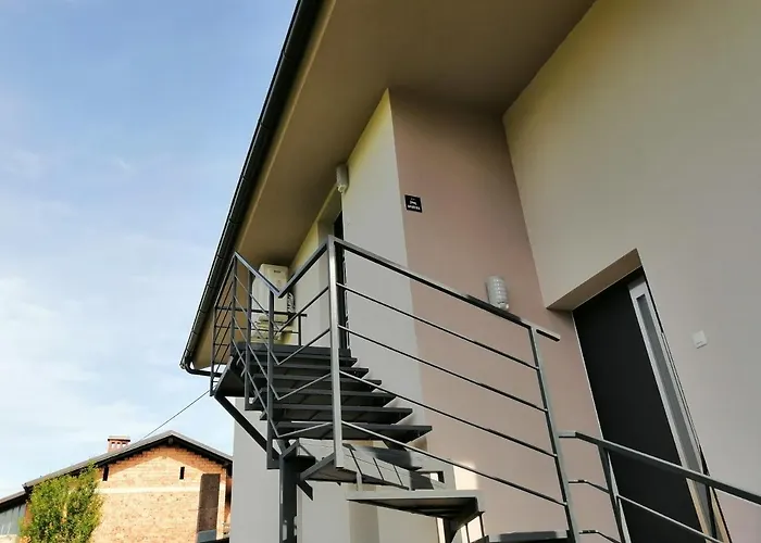 Rosemary & Free Parking Appartement