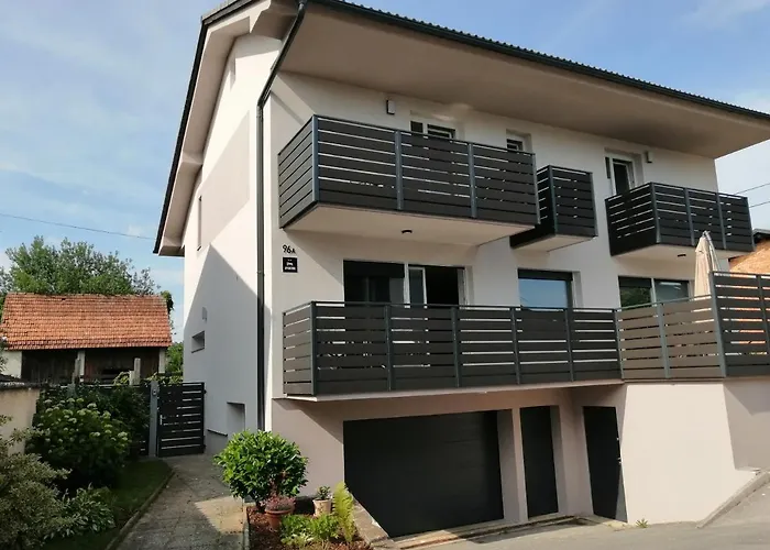 Rosemary & Free Parking Appartement