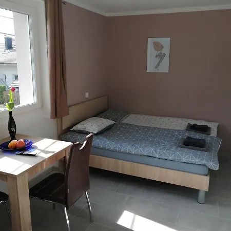 Διαμέρισμα Rosemary & Free Parking