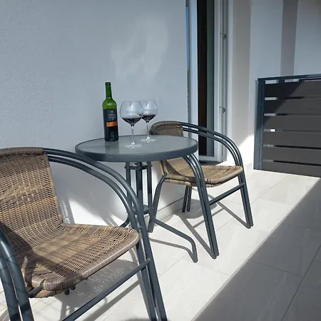 Rosemary & Free Parking 류블랴나